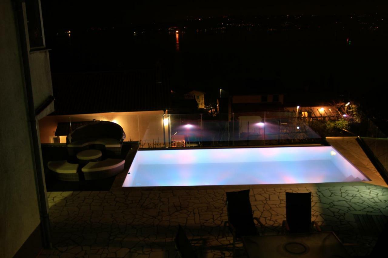 Villa Liams Mansion à Koper Extérieur photo